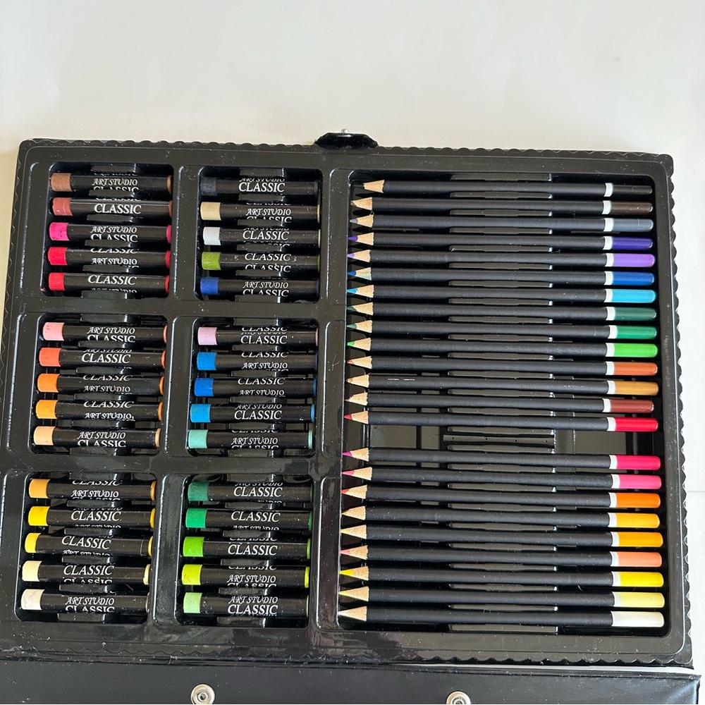 🙂4/$20 Hobby Lobby Art Supply Set - Picture 7 of 10